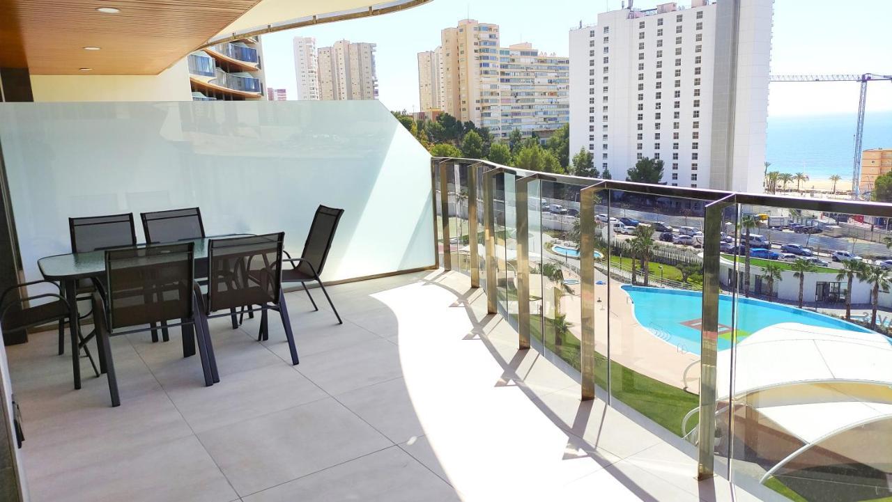 Apartamentos Sunset Waves By Sonneil Rentals เบนิดอร์ม ภายนอก รูปภาพ